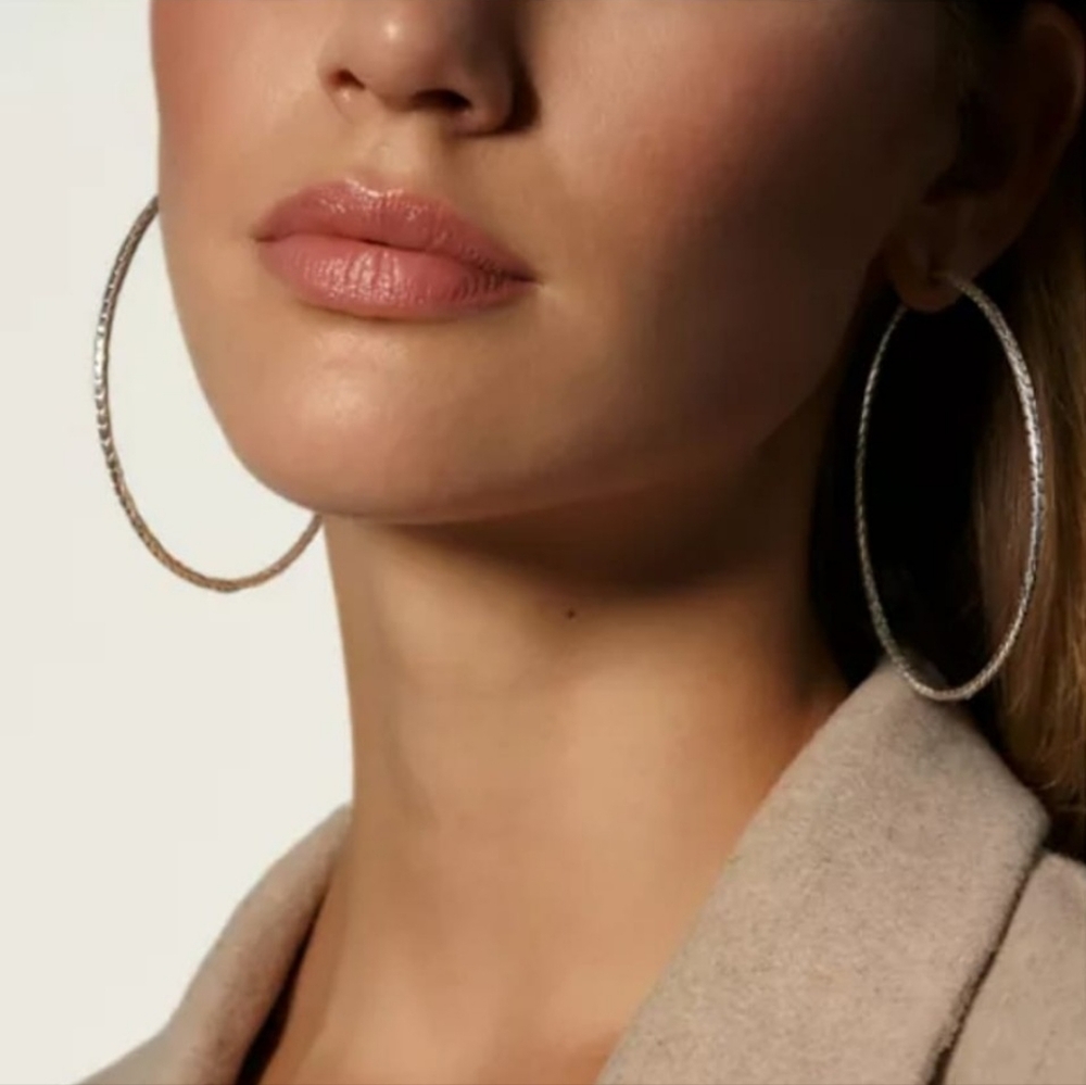 John Hardy Classic Chain Silver Large Hoop Earrings with Full Closure (Dia 45mm)